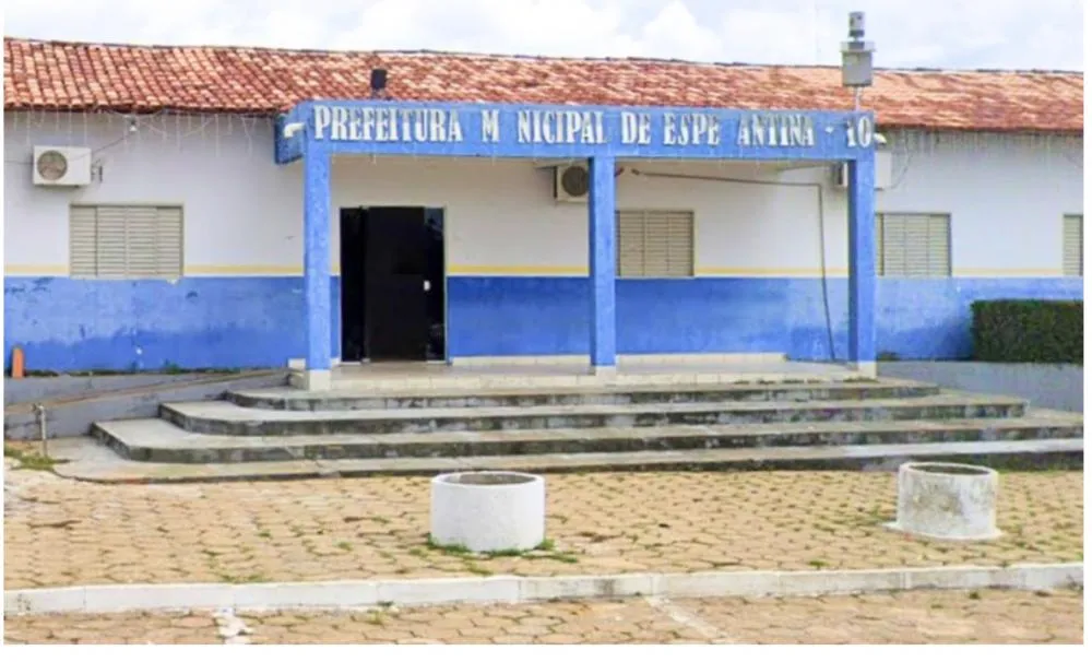 Justiça Determina Pagamento Correto de Terço Constitucional de Férias a Professores em Esperantina