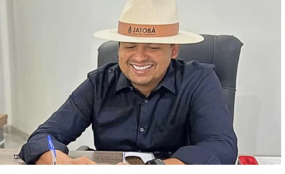 Prefeito de Xambioá Exonera Servidores Comissionados