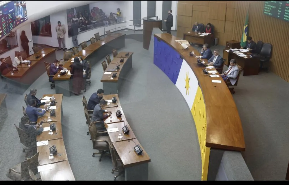 Projeto que institui Programa CNH Cidadã é aprovado na Aleto