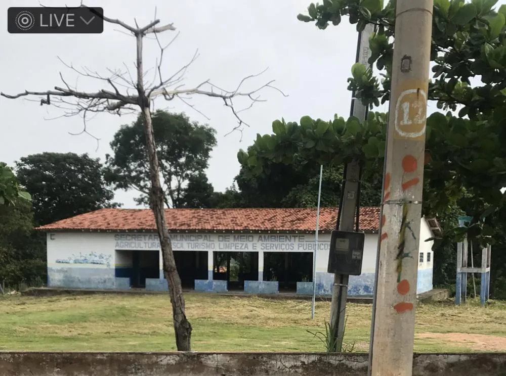 Após cobranças da comunidade, Prefeitura de Itaguatins inicia ações de limpeza urbana